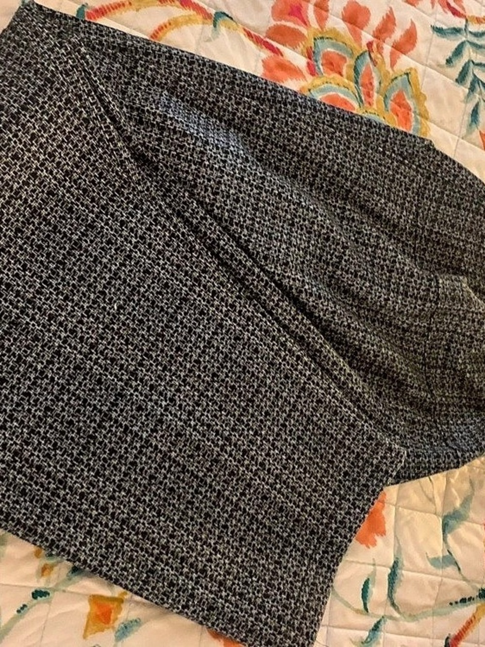 LuLaRoe Lena Women's Geometric Ankle Pant Size XL Like New
